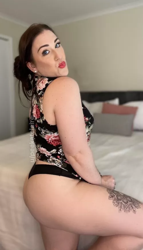 I wanna kiss you all over….. by peekatclaire