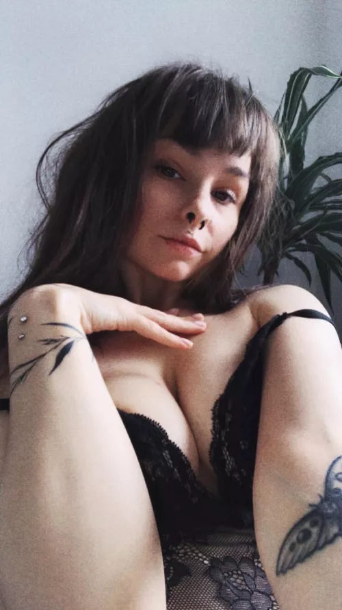 I wanna make you horny and desperate for more 👅♡ if you wanna see me naked, shake my ass and ride cock - sign up to my 0F for ONLY $8 ♡💦 by goddessoffxck