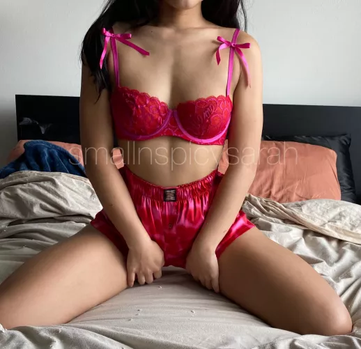 i want dick right now! by spicysarah333