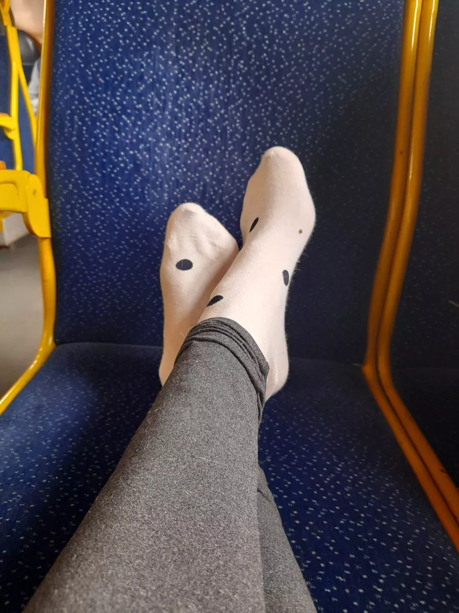 I want foot massage, NOW [oc] [domme] posted by Lady-Angela