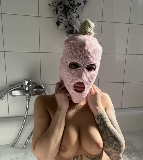 I want it right here, now fill me up. by OkTart1934