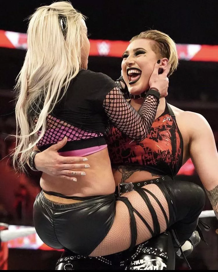 I want Rhea and Liv to fuck🤤 posted by Visual_Personality43