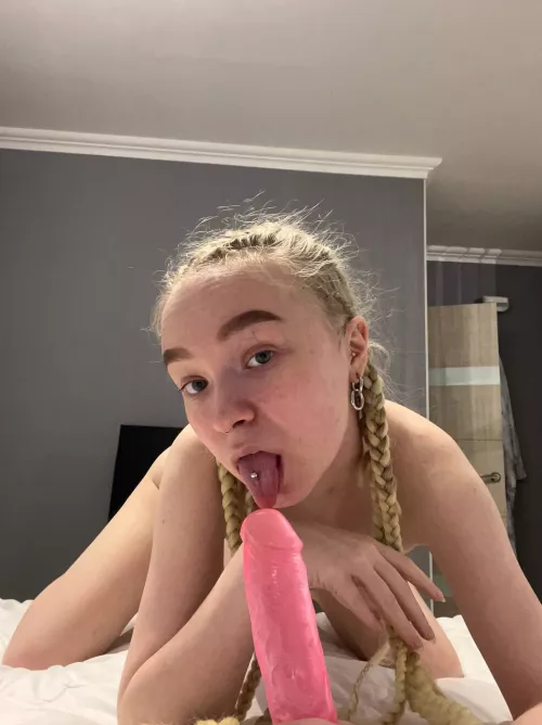 I want sit on this cock by seceseebyek