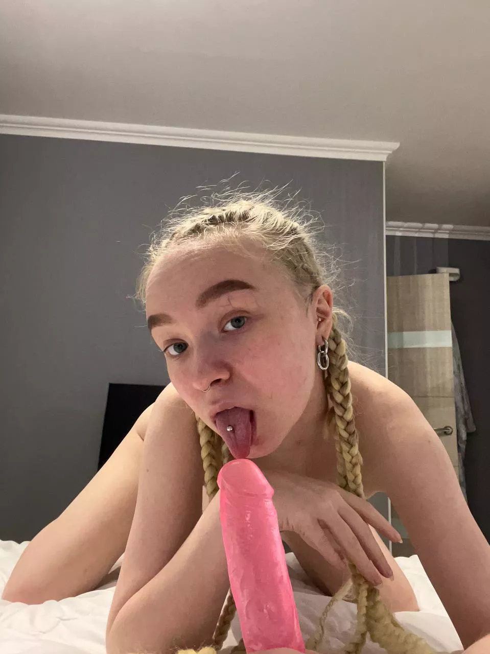 I want sit on this cock posted by seceseebyek