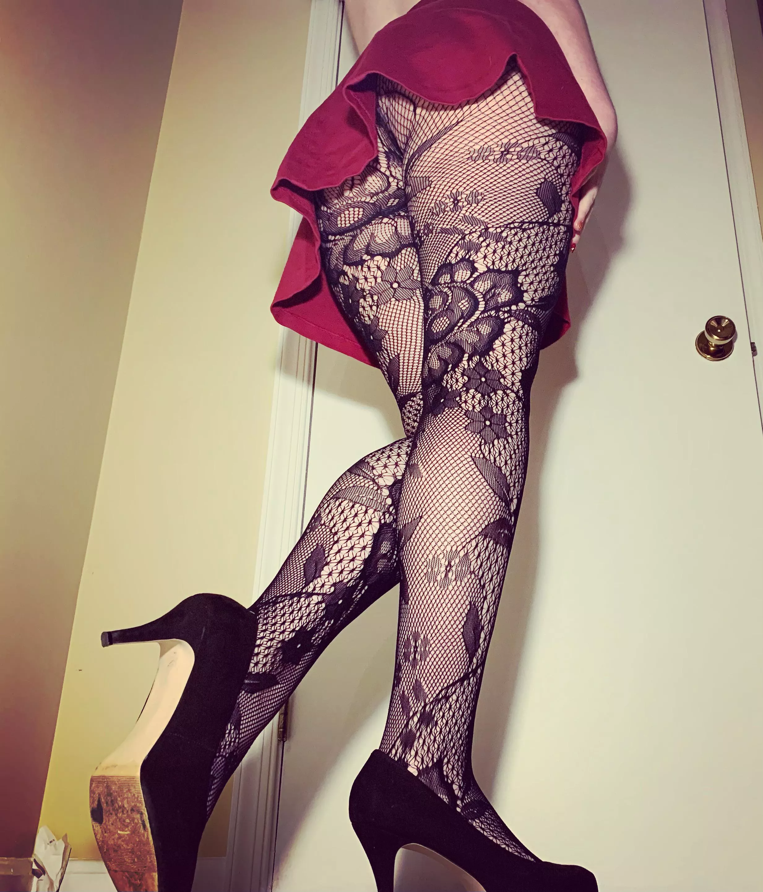 I want to add a little spice to my Monday 💋💋 posted by Solefulsunshine