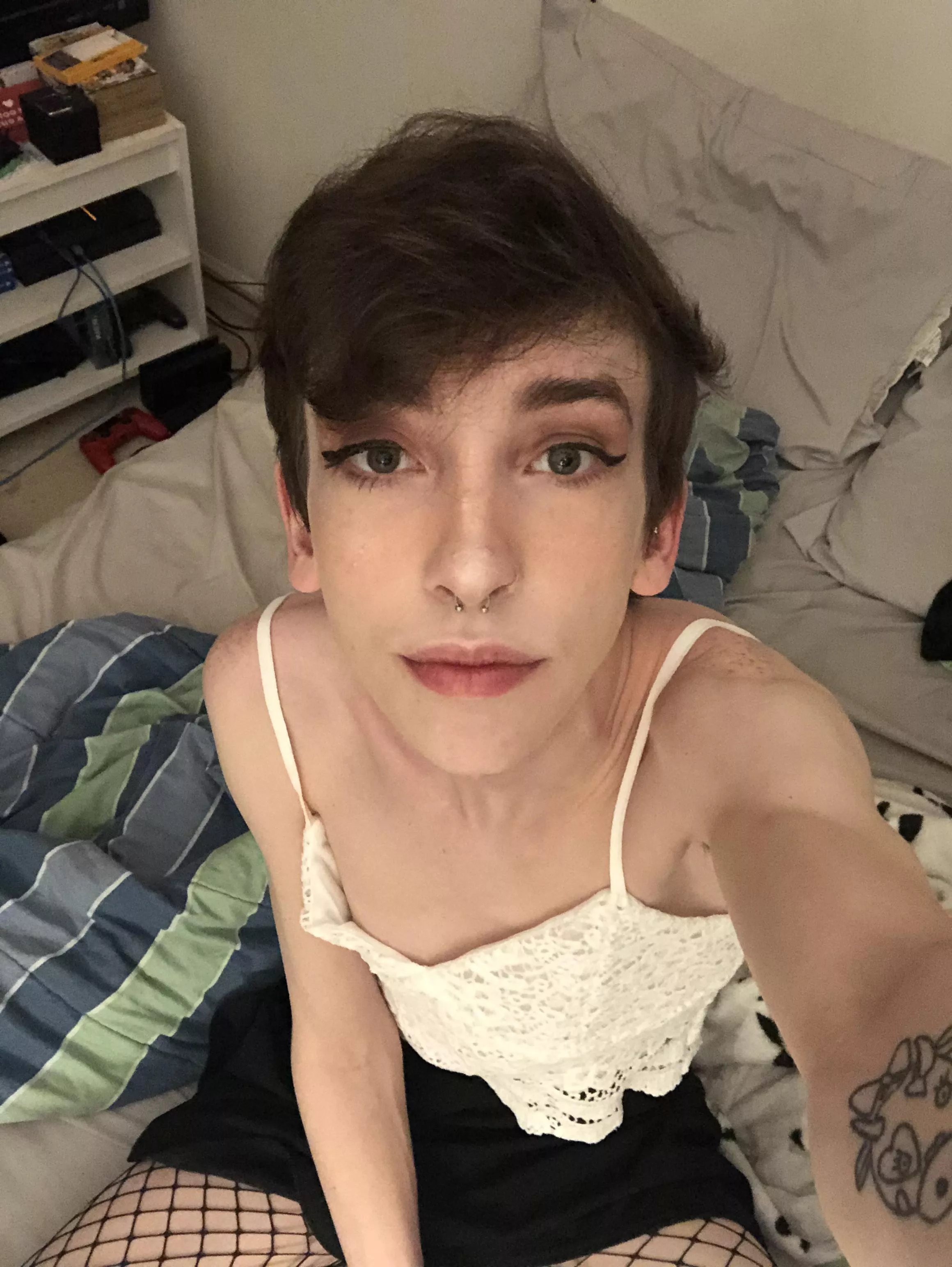 i want to be a good girl for u posted by femboytwink69