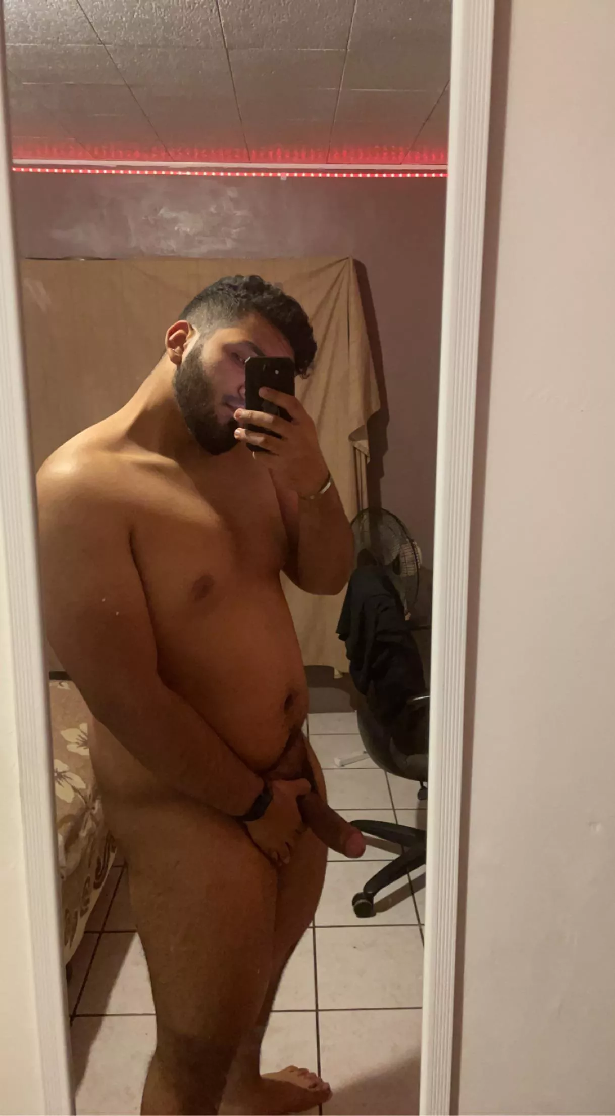 I want to cuddle with someone 🥺 posted by Starboy-18