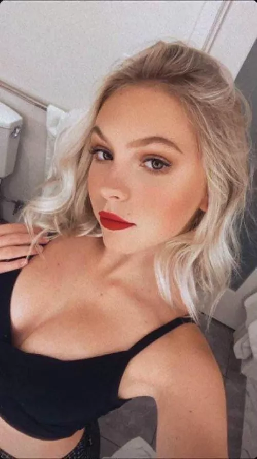 I want to cum all over myself for Jordyn Jones by Argonath71