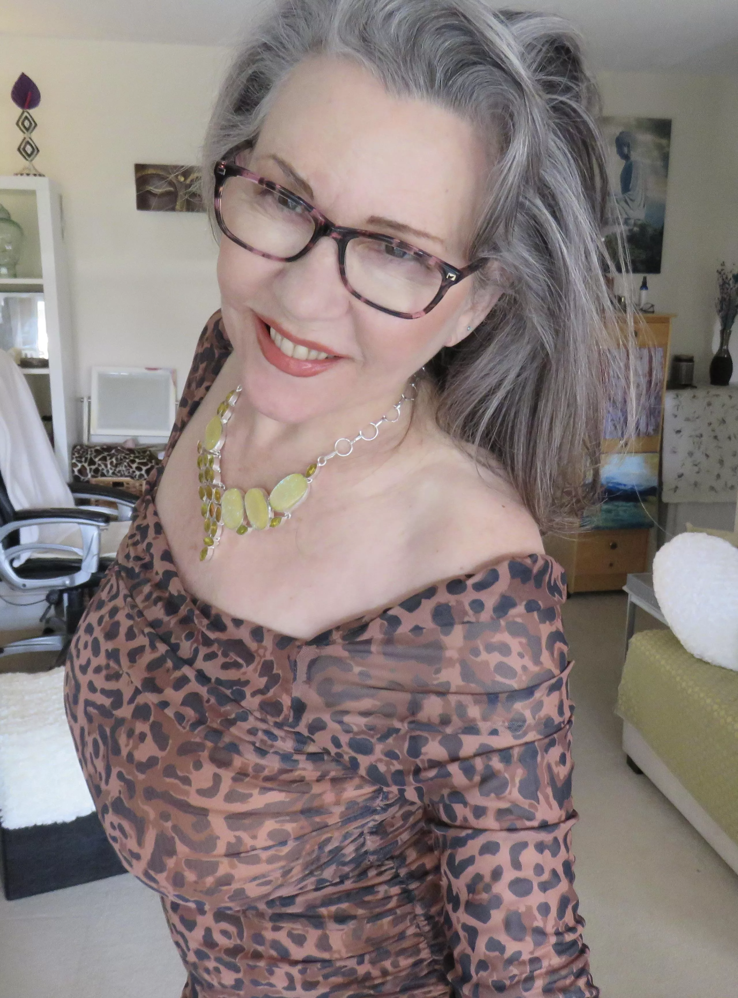 I want to fuck you too! posted by petradaniels