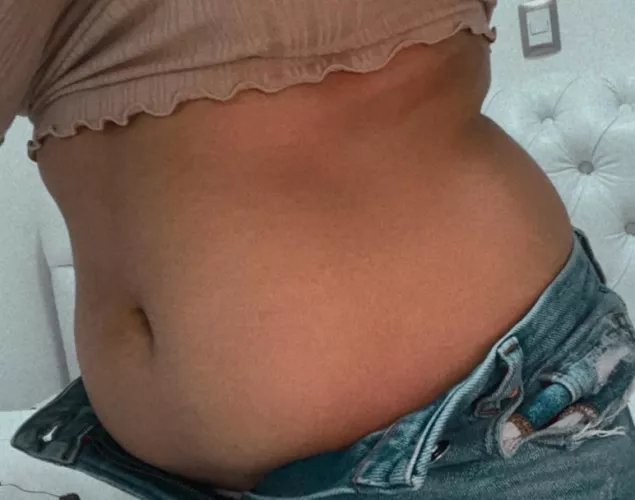 I want to get my belly really stuffed right now🙈 by cutie-foodie