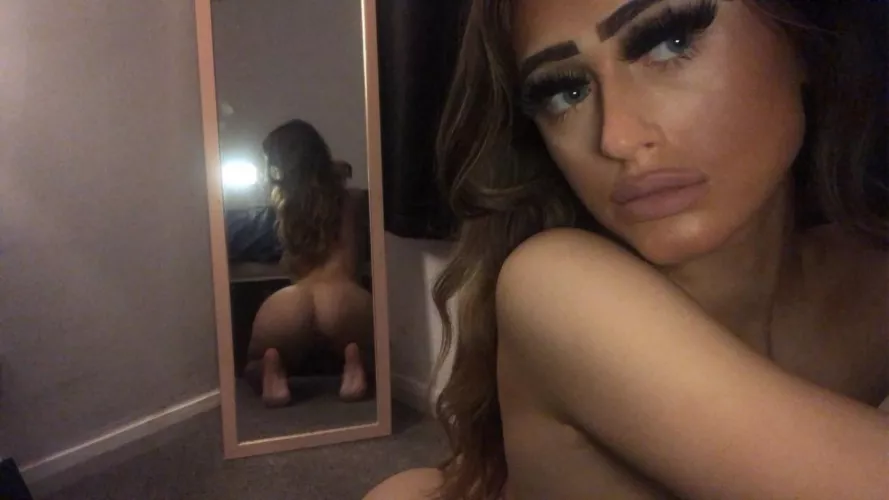 I want to have some fun🍑👅 by Ava-leigh