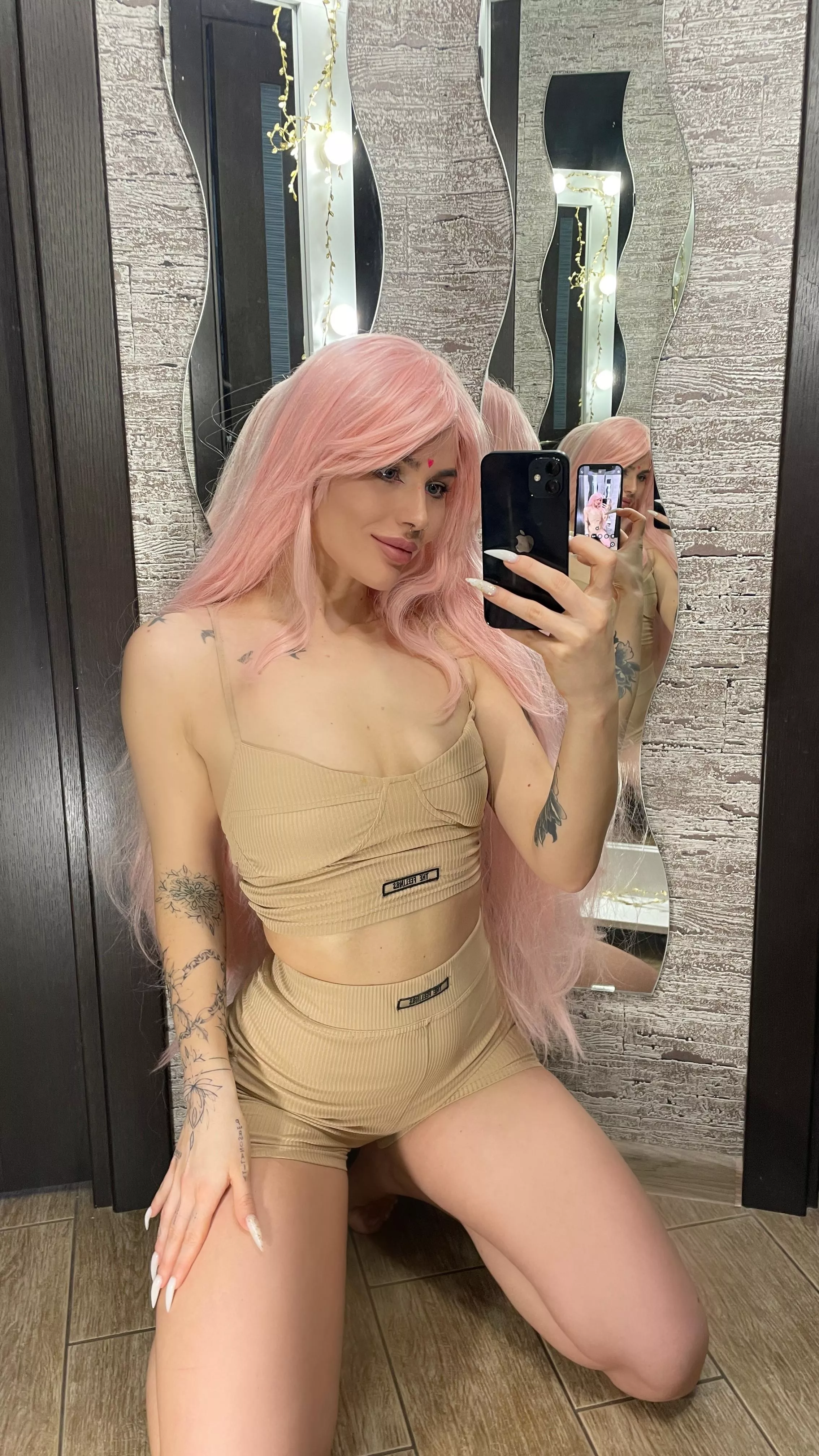 I want to let one lucky Redditor cum on my ass multiple times 💦 posted by Oliverwj