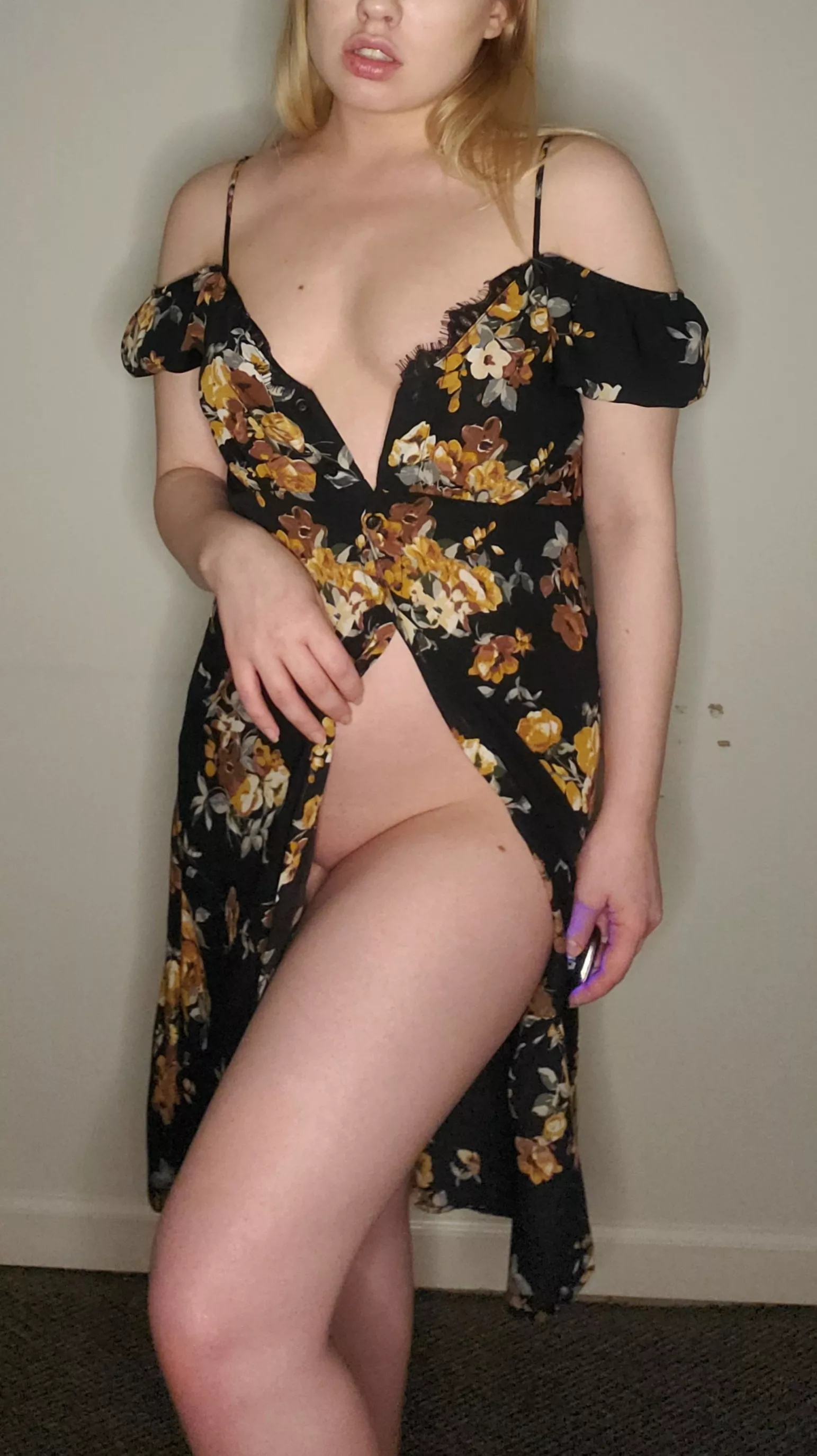 I want to share my body with you 💋 posted by BlondBarbieSauce