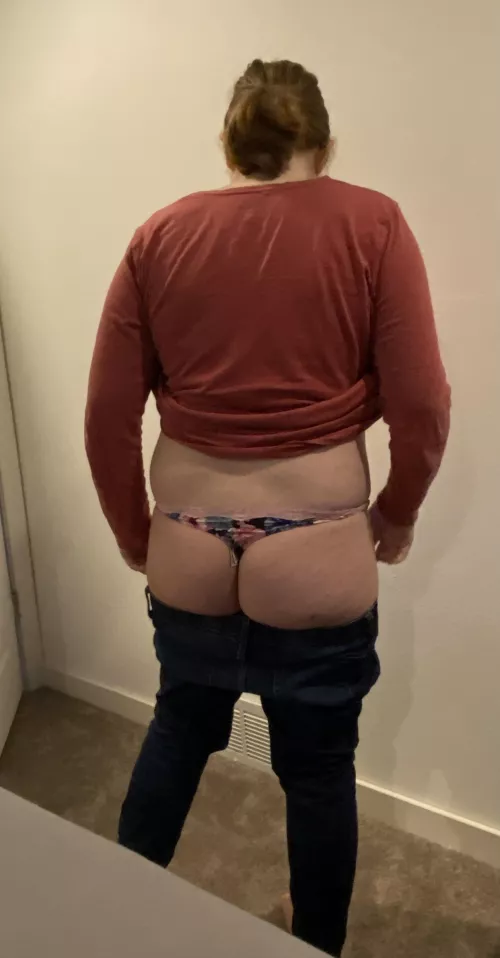 I want to trade my wife’s thong with someone else. 24 f pregnant by Mfillmore15