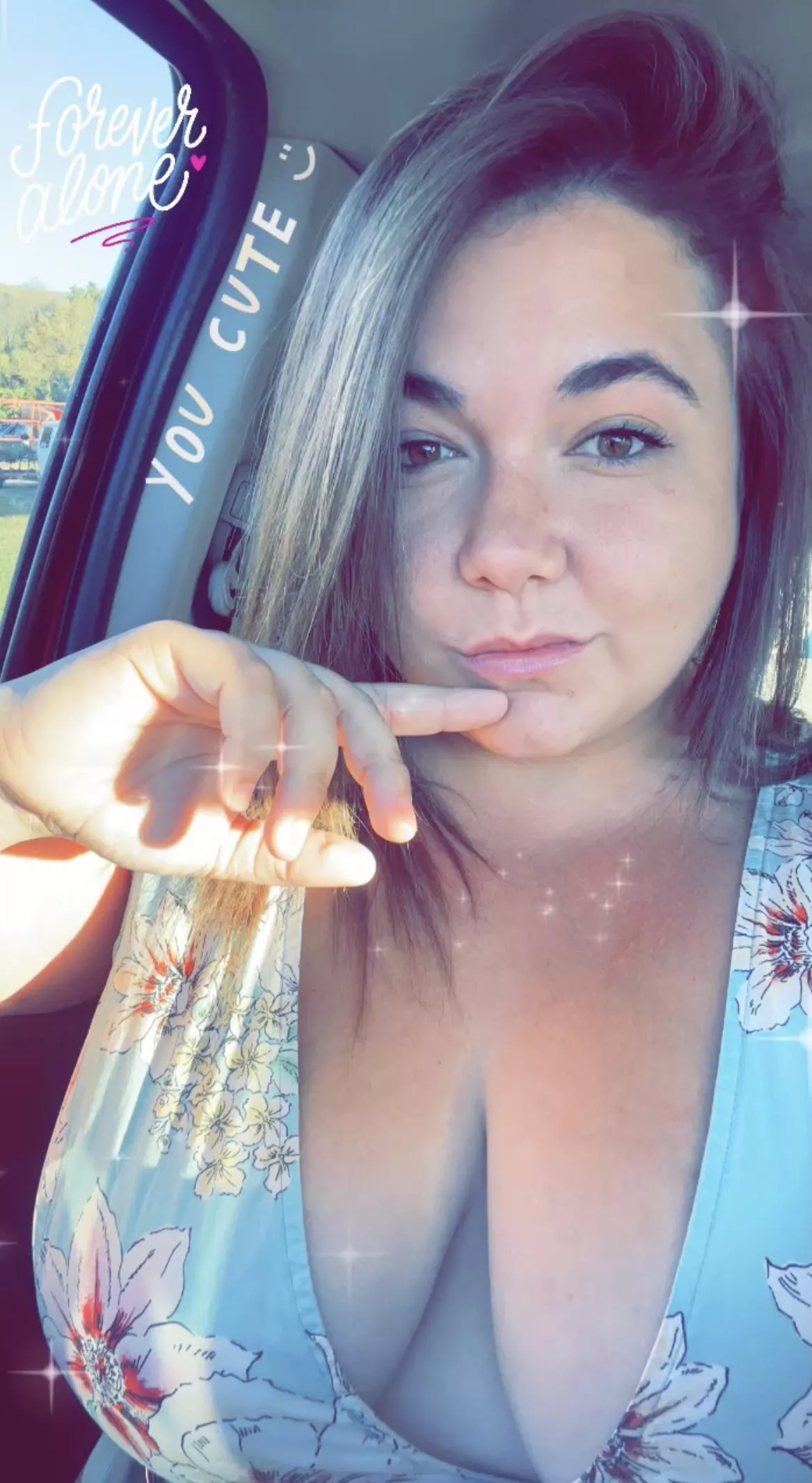 I want your eyes to wander on our first date. posted by shhhhideme