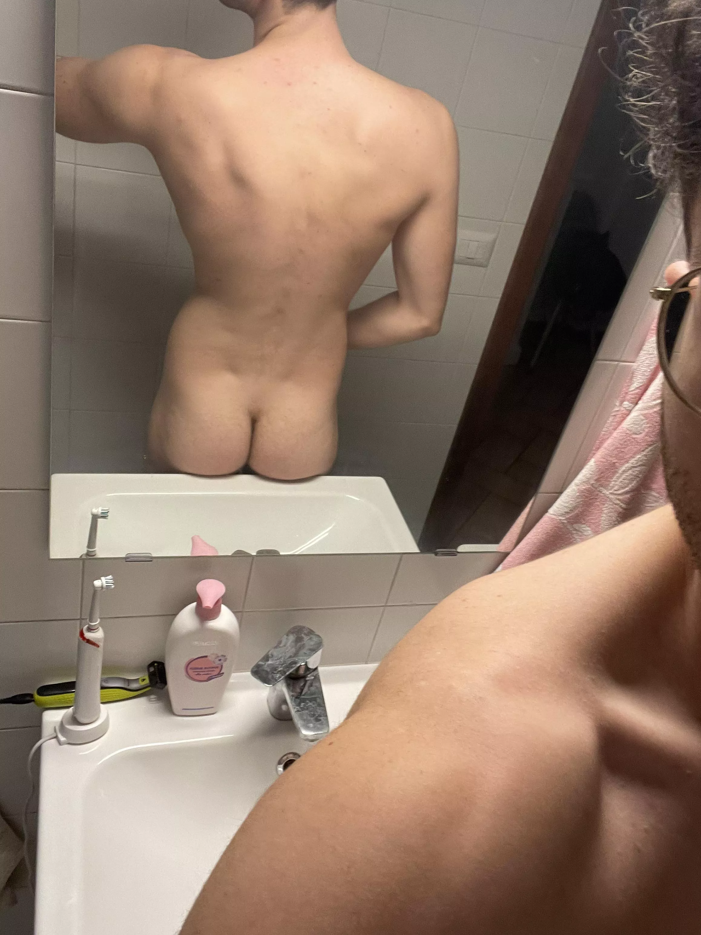 I want your face to be my new chair posted by riccardh0t