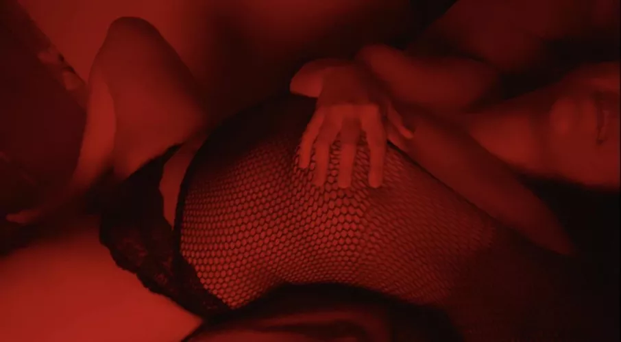 I want your hands all over my body by Emnagreen2510