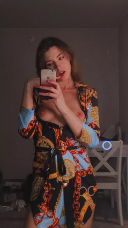 I was feeling myself 👸 by Promiscuous_Alexoxo