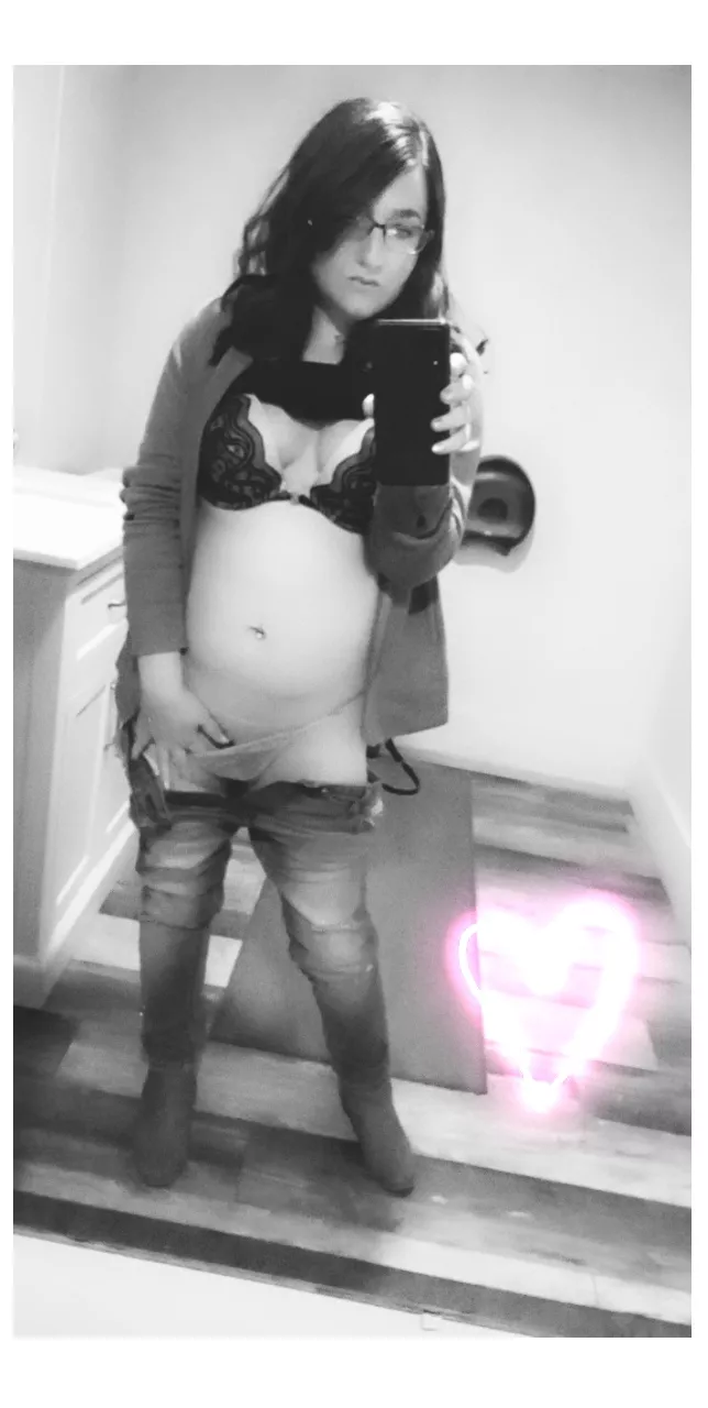 I was very Naughty at the bar tonight(38F) posted by hotnurse83