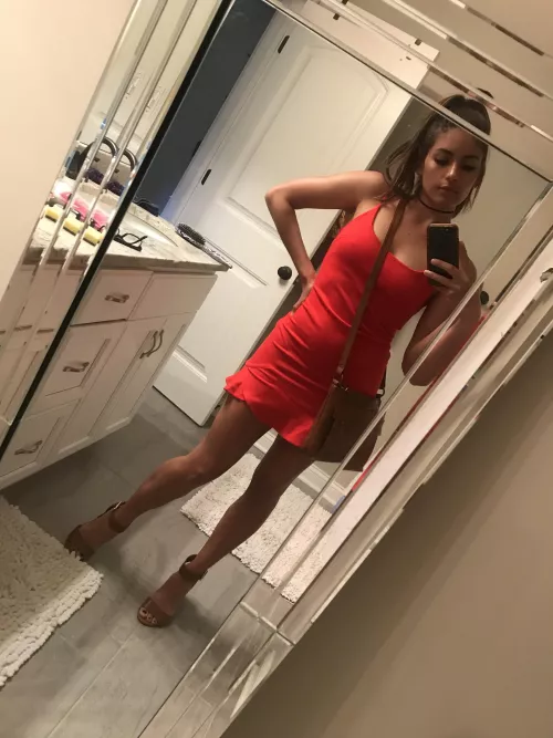 I wear red when I’m DTF by TheNewHulkandIsaOF