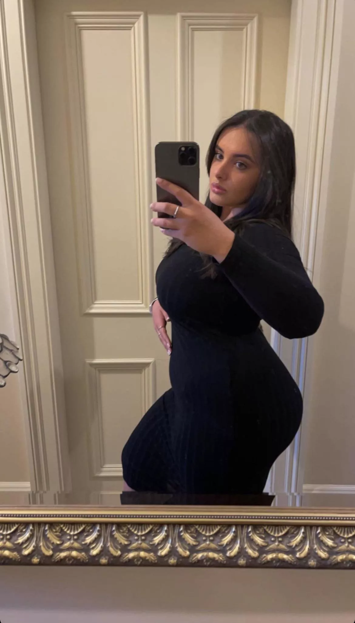 I will feed you any girl i know IRL to see your cock over them. Discord: Poprii#1980 posted by throwawayjerkbudds