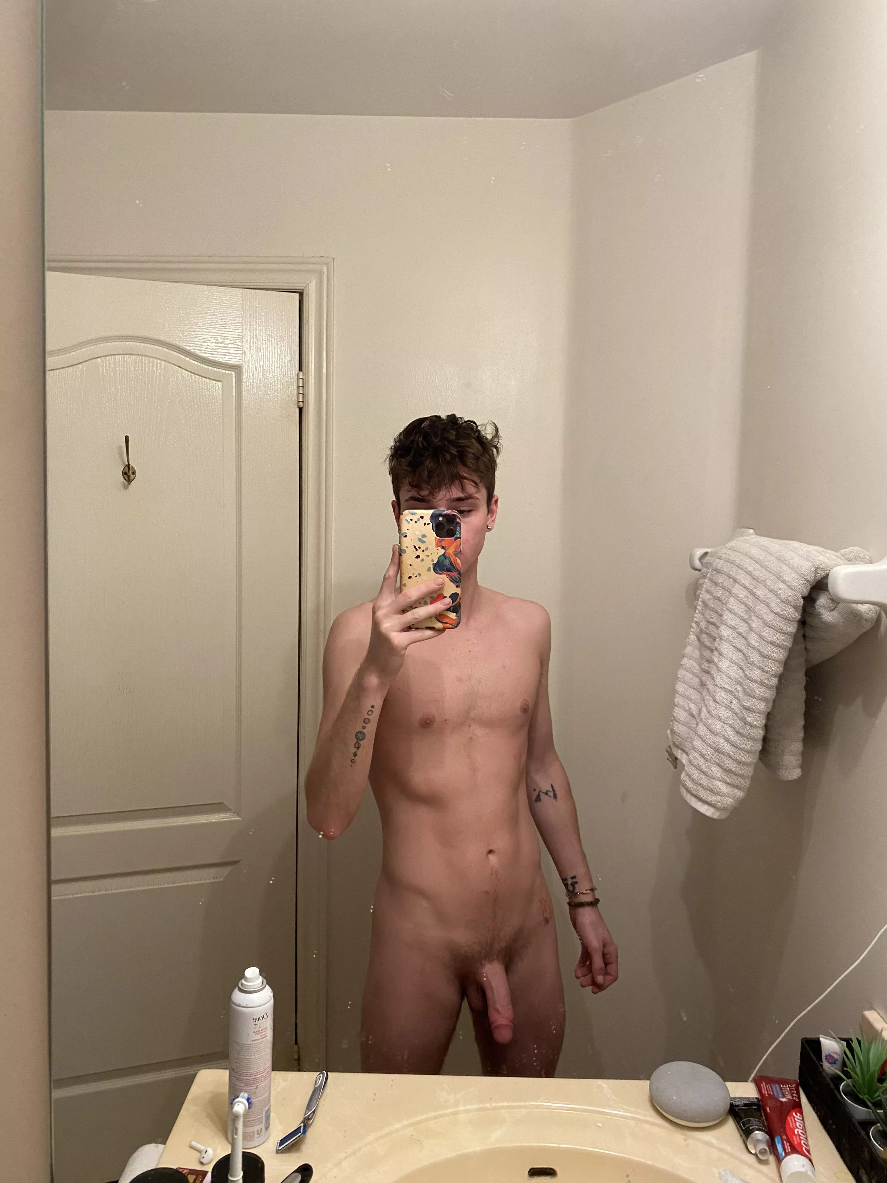 I wish I could be naked 24/7 🤨 posted by jakehillx