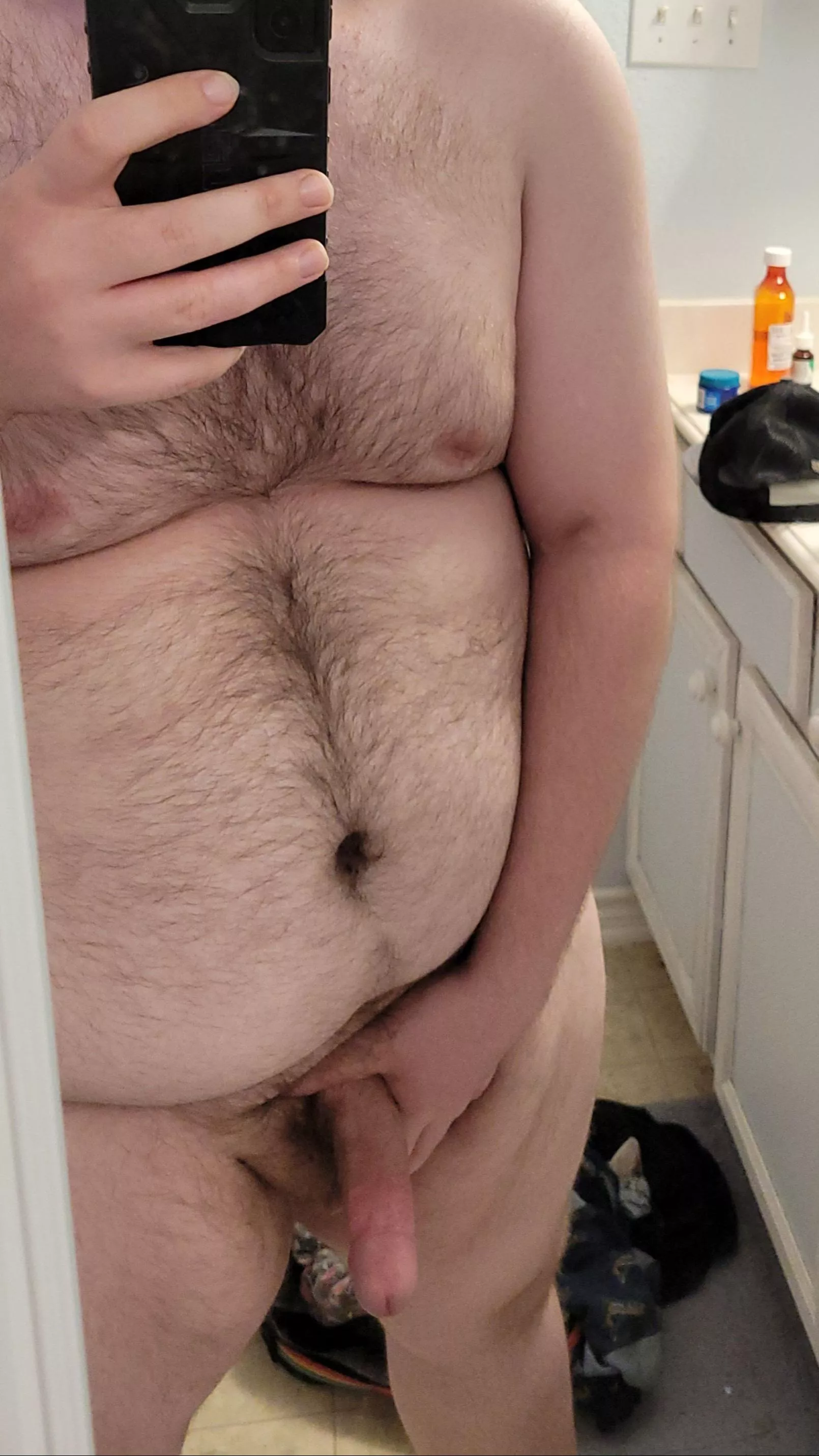 I wish I could send this to my friends but they're all in relationships 😕 posted by validatemeplz__