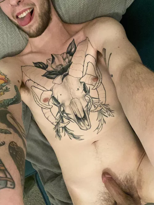 I wish it grew in more full 😓 by VariegatedPlantDaddy