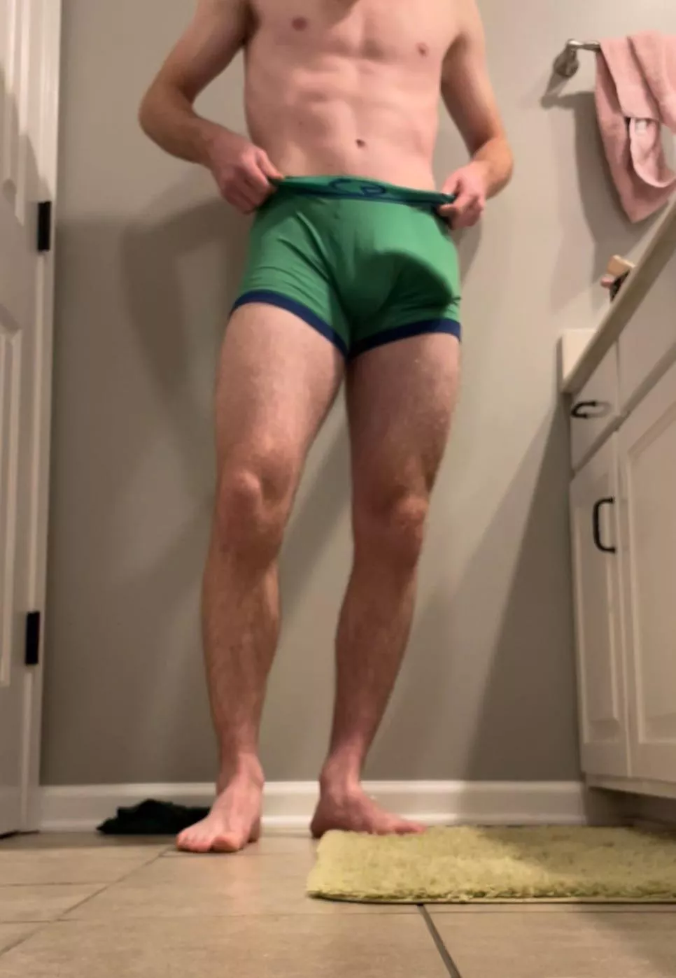 i wonder if people can see my dickprint through my underwear posted by jessigreene