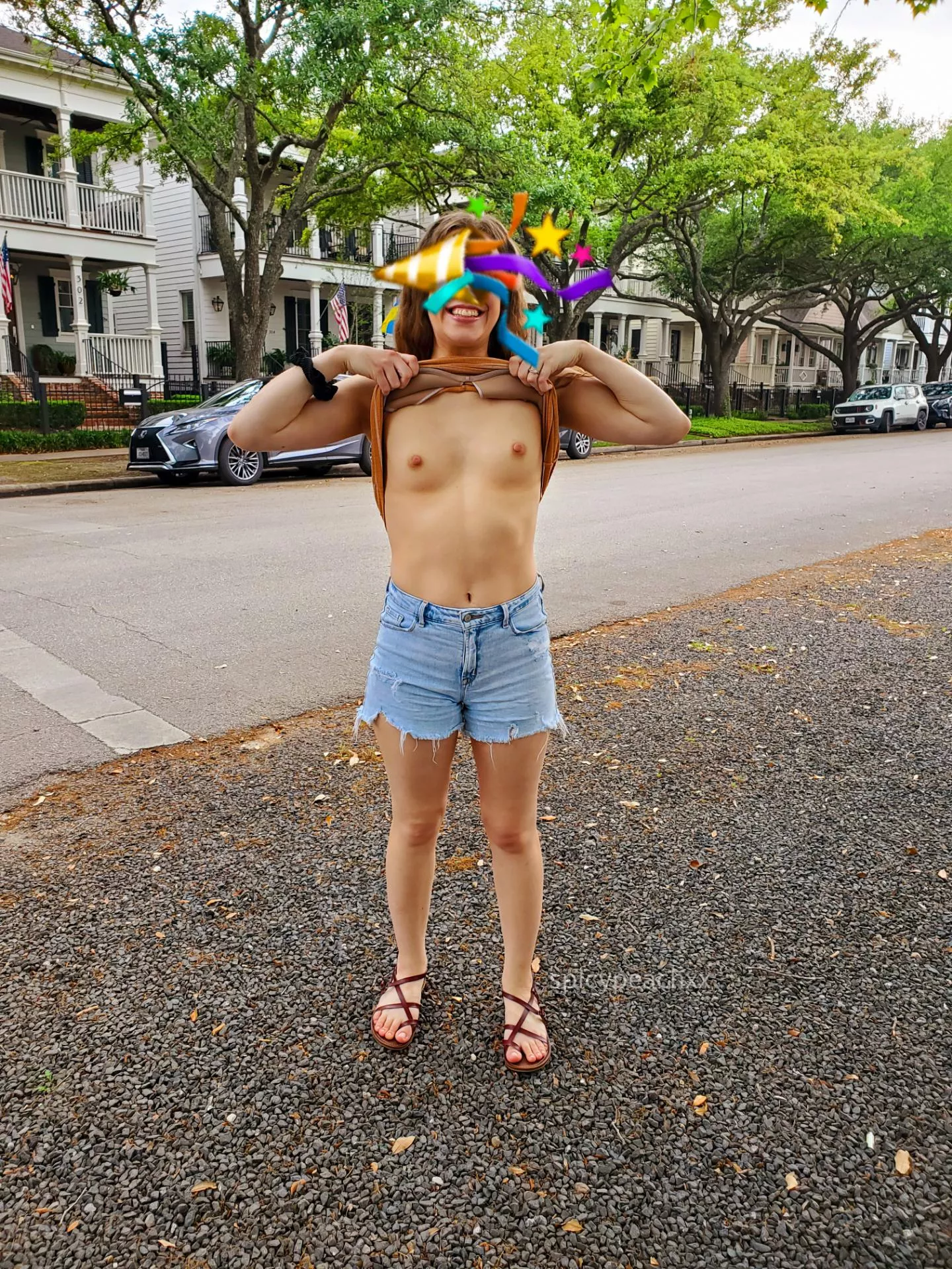 I wonder if the neighbors enjoyed the show? 😋 [f] posted by SpicyPeachxx