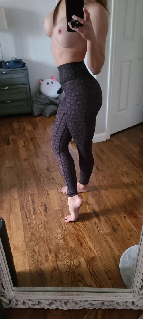 I wore these beauties to work 🙃 with a T shirt of course 🤭 by Kacielayne74