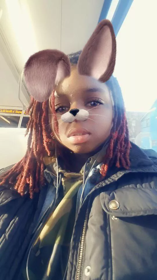 I would like to date someone but it’s hard to find people so hmu if u wanna talk. Im from Toronto and age range (18-20) posted by DeathbyAsh1313113