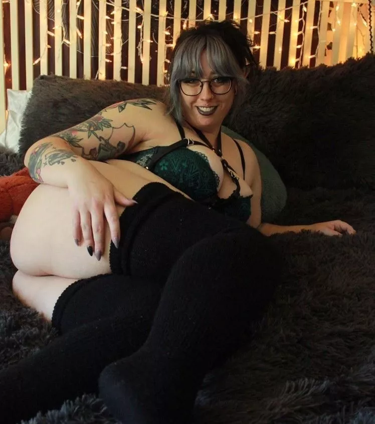 I would wear thigh highs and lingerie every day if I could posted by gritheyst