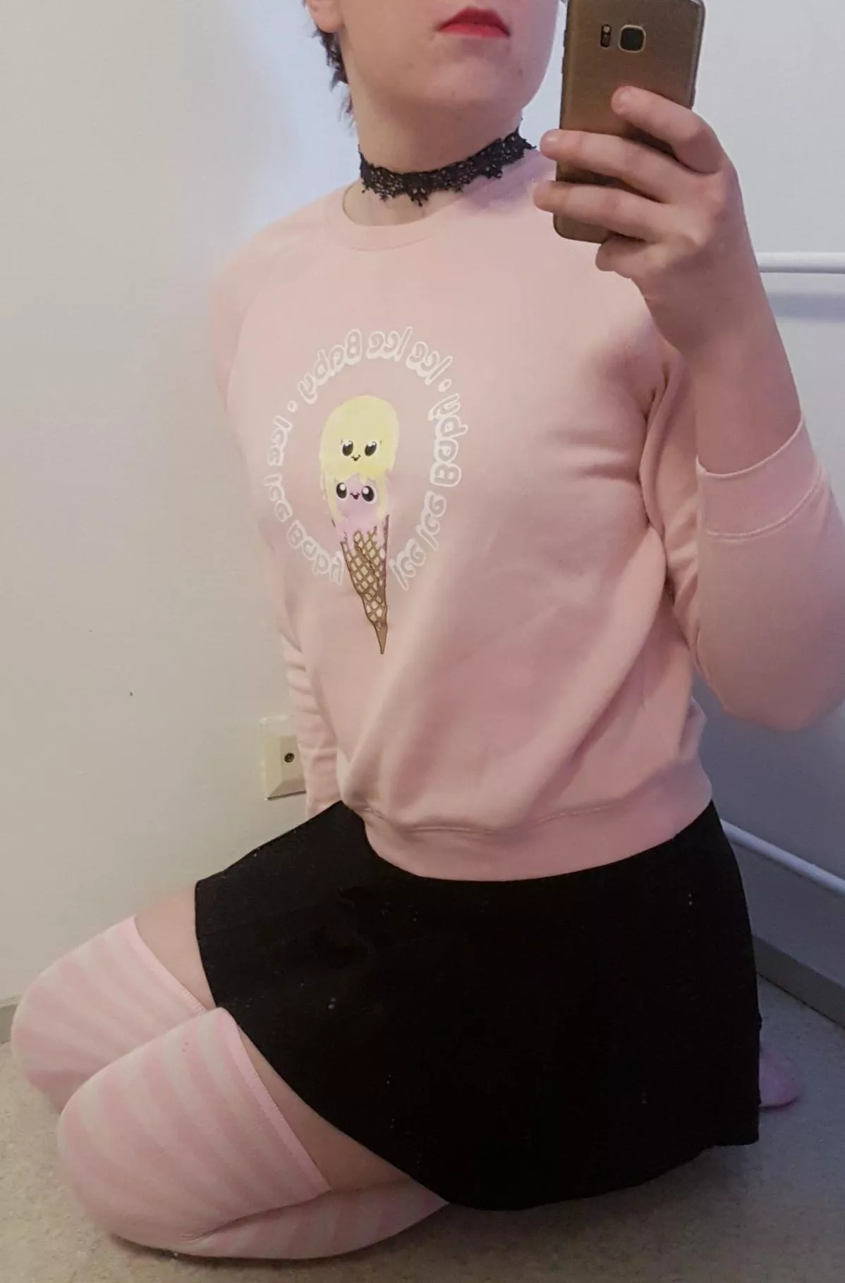 Icecream for everyone! 💕💕 posted by finnishfemboi