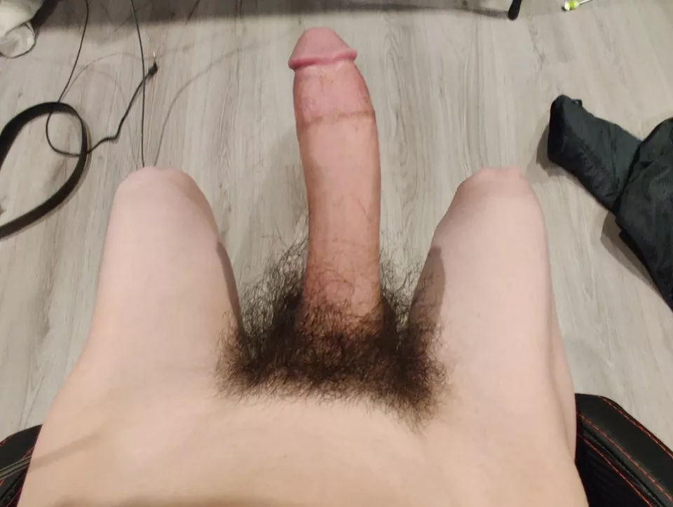 Id consider myself on the large side posted by decentpackages1ze