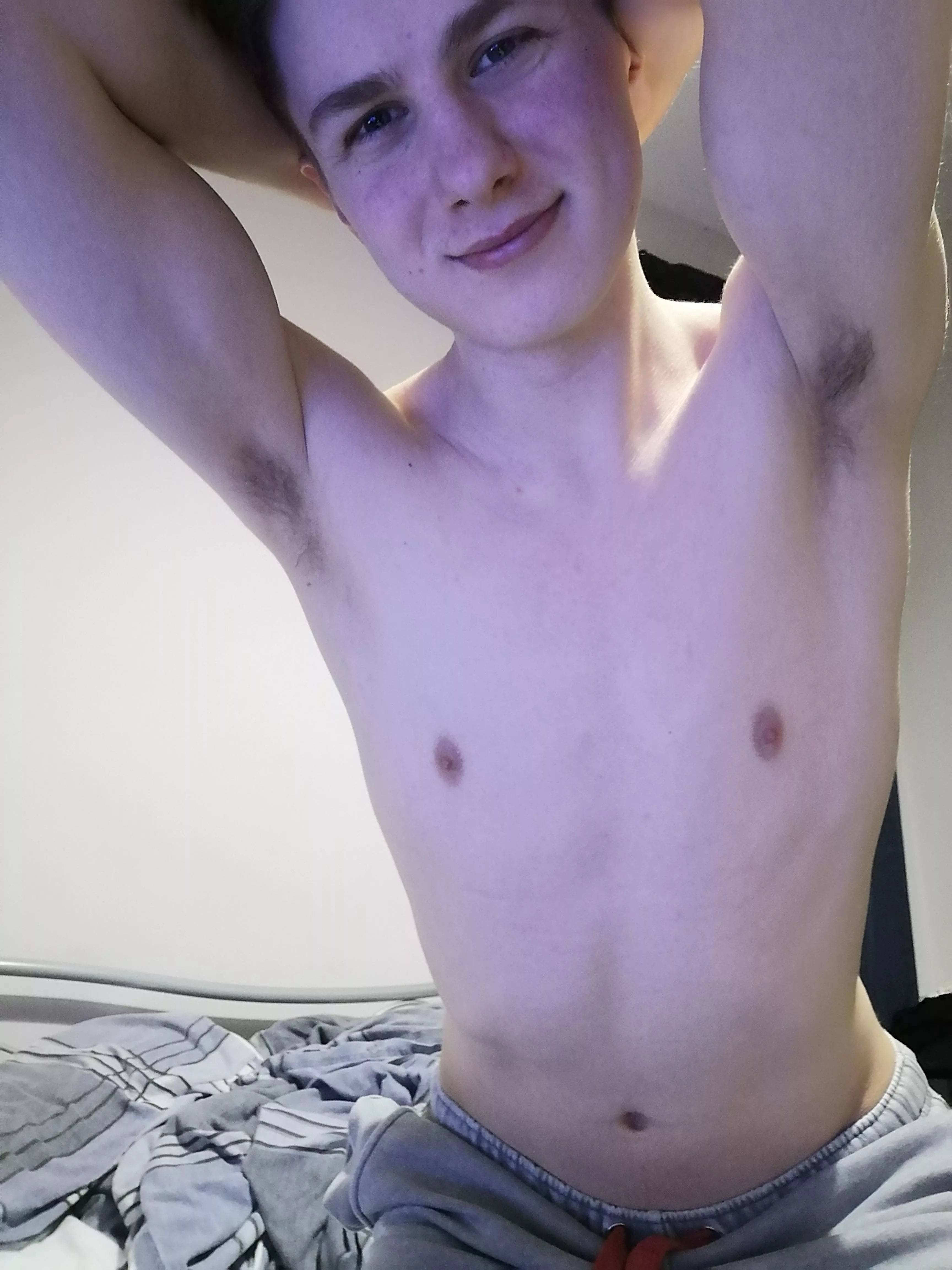 I'd describe them as landing strips posted by throwawaynameboyo