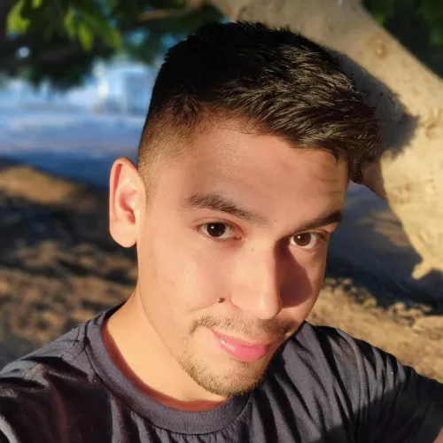 I'd like to see how many people view my post! 👀 by Heart_Naive