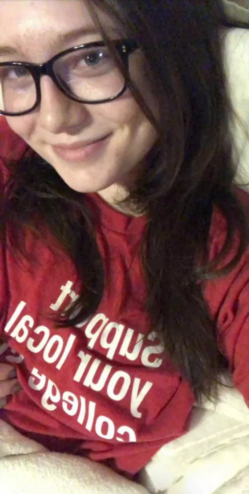 I’d love to be with an older man that would appreciate my young 34c’s being braless all of the time. by squirtinmybutton