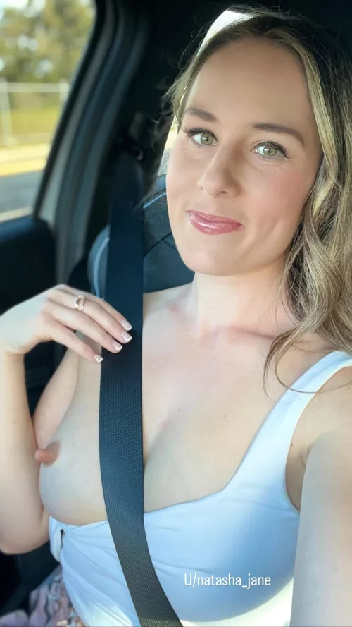 I’d pick you up like this ;) by Natasha_jane