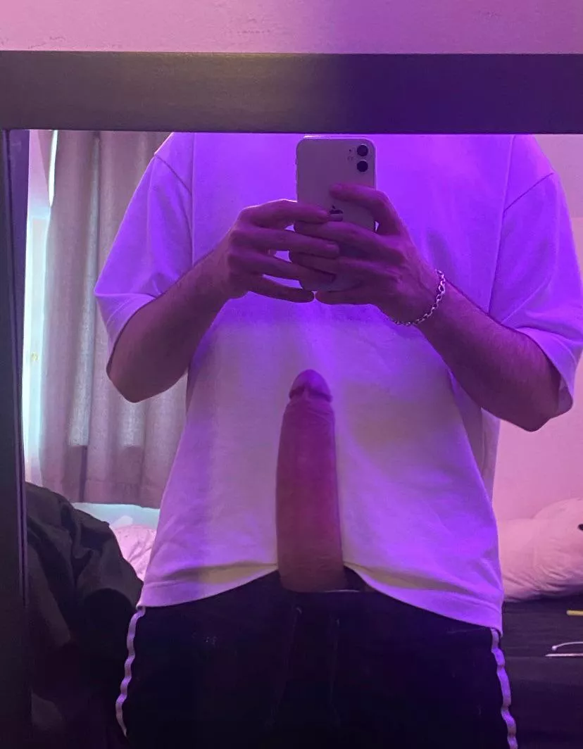 i'd ruin ur insides posted by BennyKim_