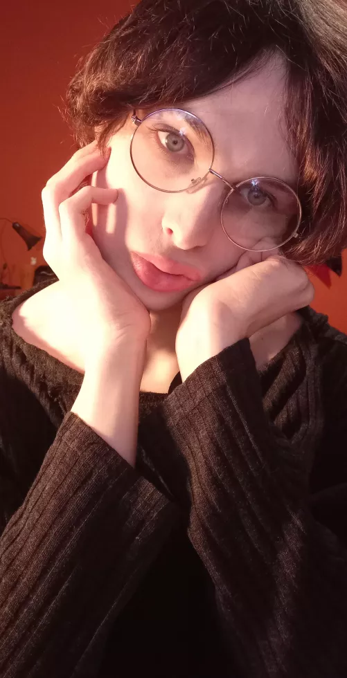 Idk what I'm doing here, I'm just a mess by ElitaKirin