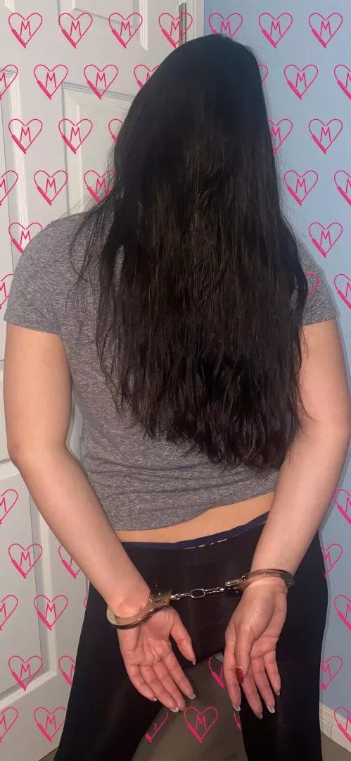 Idk who is on here Friday night but stay safe posted by SexyMamaVanessa
