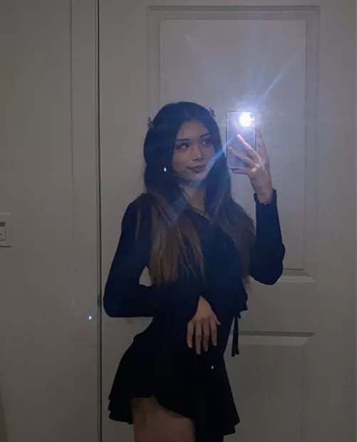 if I disappear from a party I went to the bathroom to take pics lmao by SailorDae