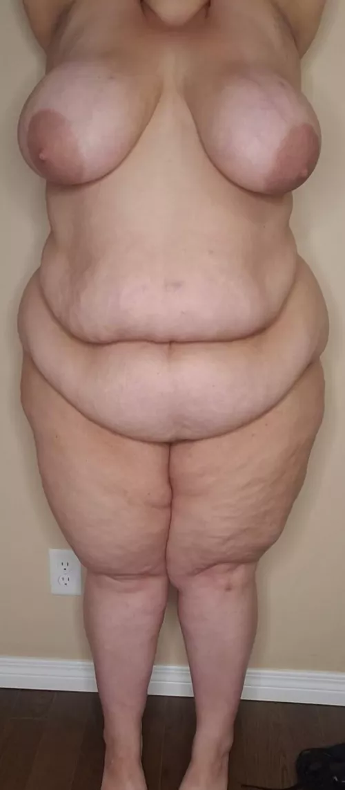 If I lay back, would you take care of the rest? by PeachParadis