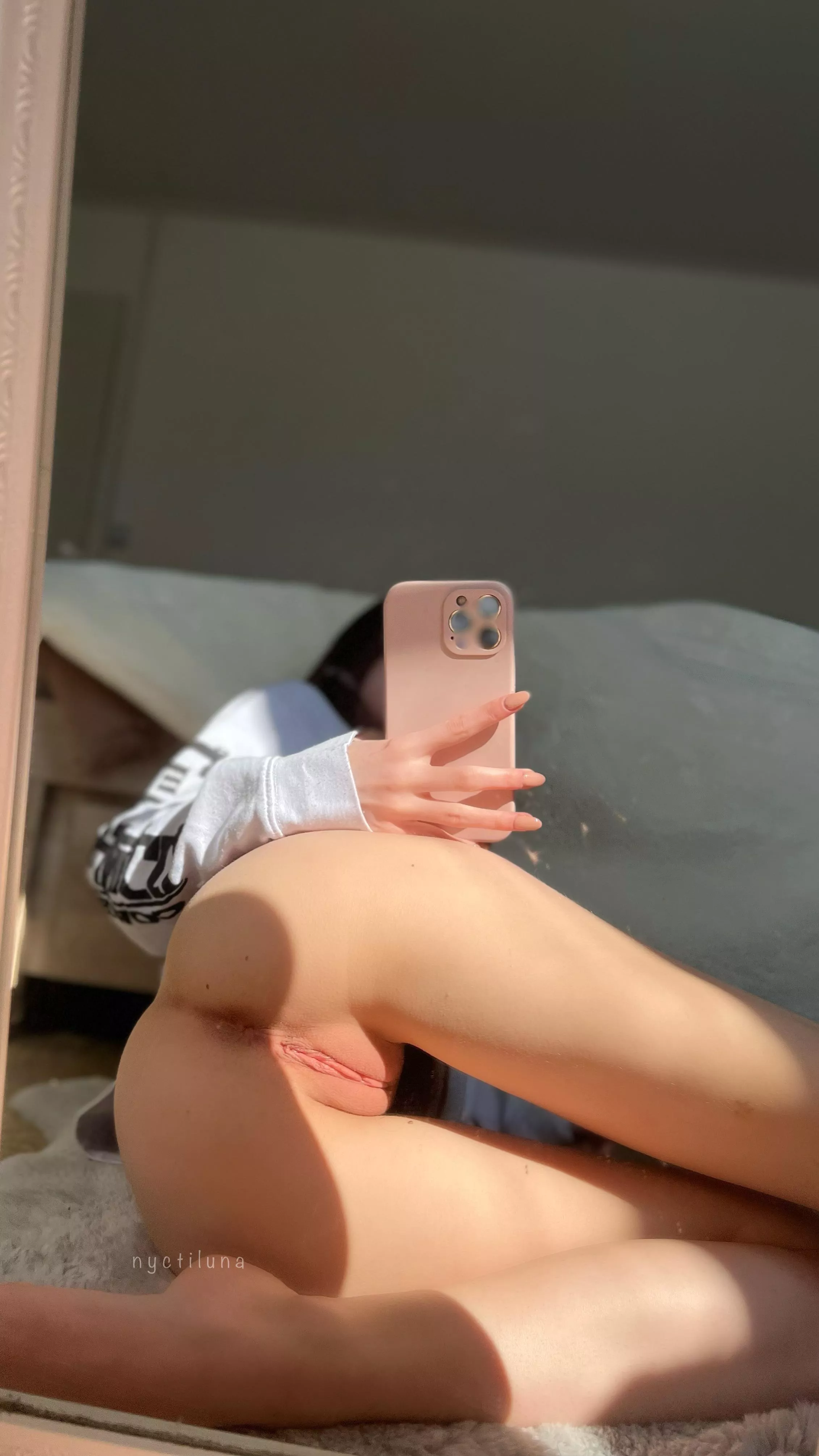 If I made you hard, it’s only fair you creampie me in return 😇 posted by Nyctiluna