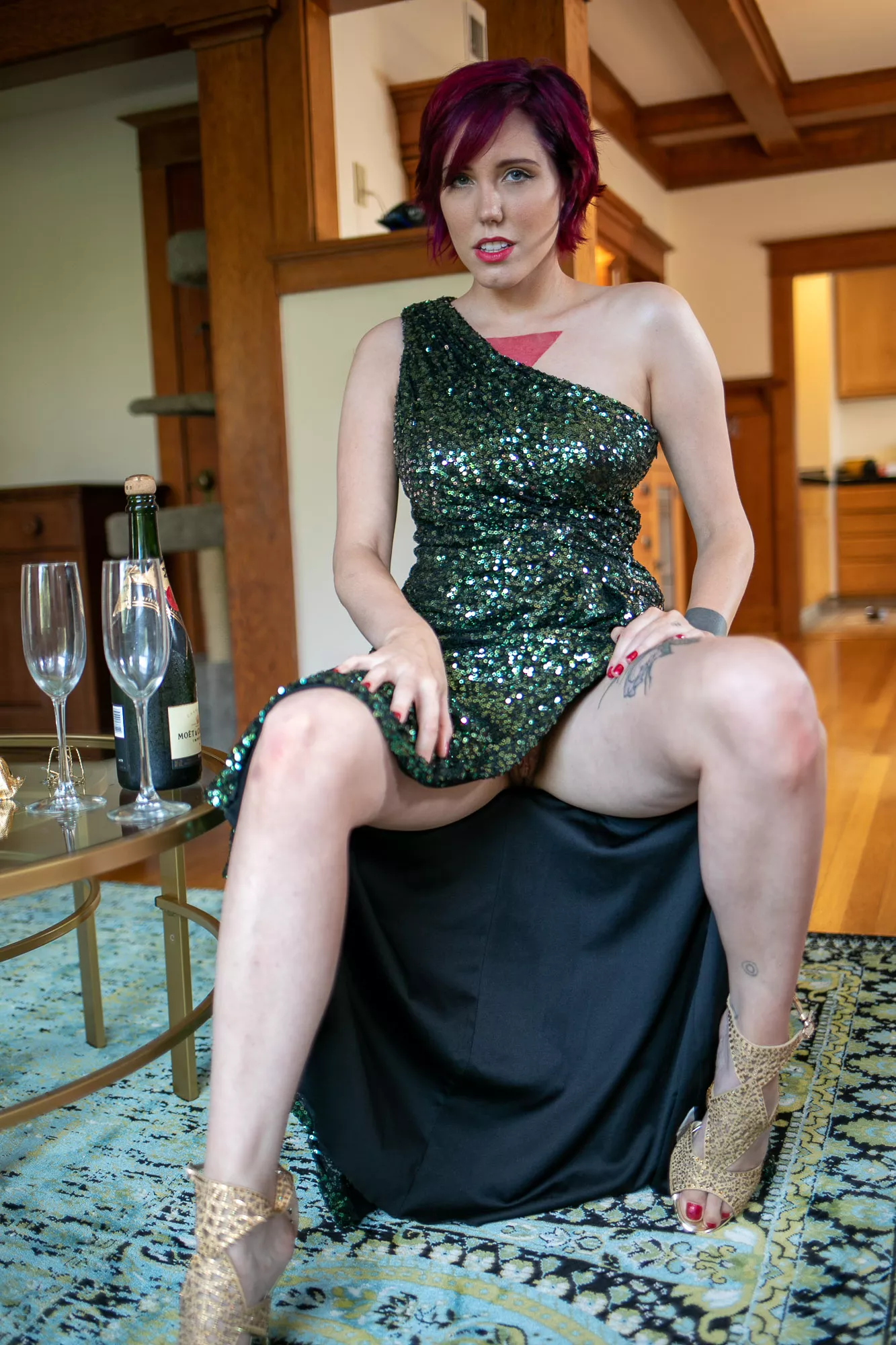 If I say I'm classy, I am posted by janejupiter