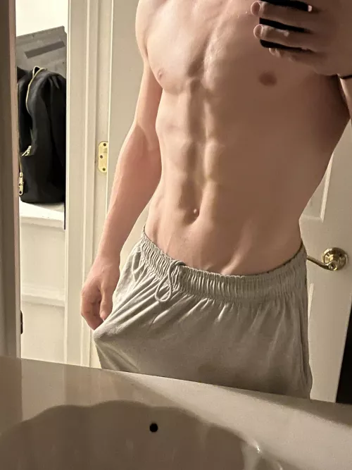 ⬆️ if I’m your type by coltonscock