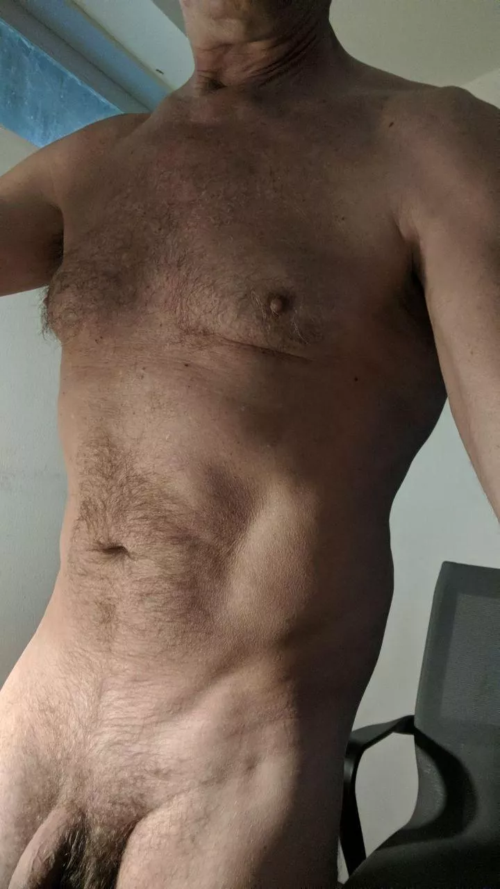 If it's Monday it must be mild, right? posted by swimhardorgohome