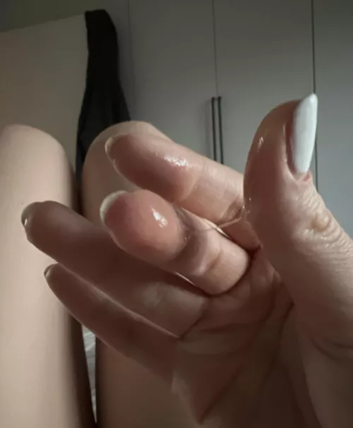if my fingers look like this, what do you think does it look down under? 👀 by daphnexkappa