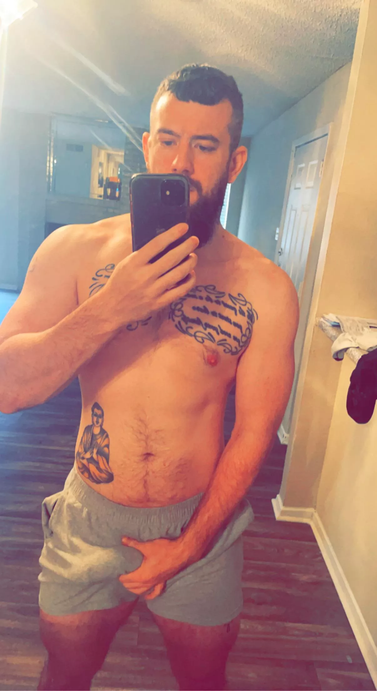 If only you saw what I did 5 minutes after this picture was taken posted by hardchris69